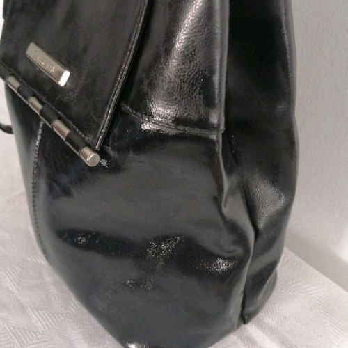 Leather shoulder bag black used
