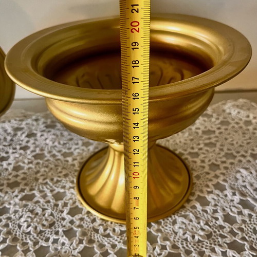 Vintage gold metal vases/caspo and flowerpots elegant pair 16cm