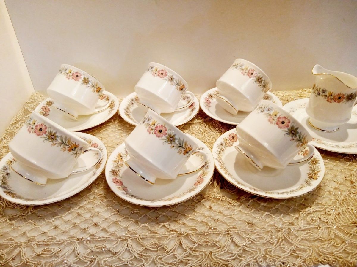 Royal Albert Paragon Belinda tea cup… - € 120,00 - Vendora.cy