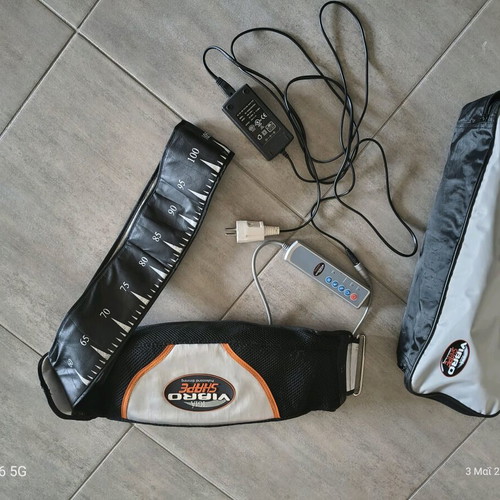 Vibro Shape slimming belt like new with massage and heat