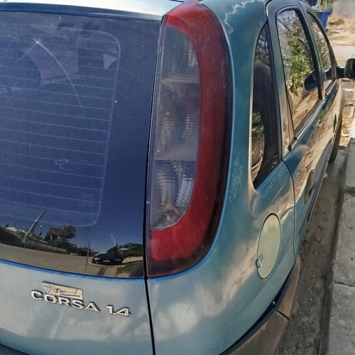 Opel Corsa 1.4 car used, engine needs repair