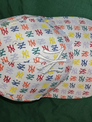 Καπέλο New York Yankees unisex καινούργιο πολύχρωμο μέγεθος M τύπου jockey