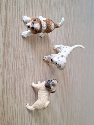 Schleich collectible dog figures set of 3