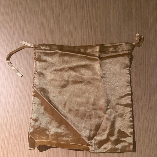 Silk dust bag like new
