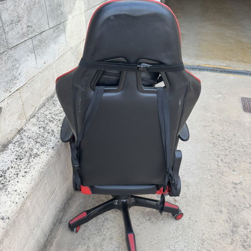 Ergonomic Gaming Office Chair like new, black and red