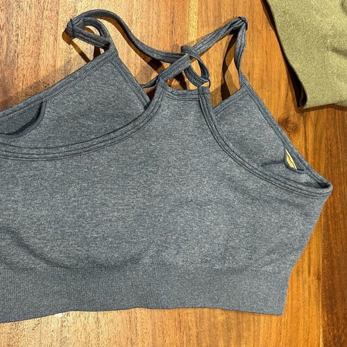 Sports tops new, pack of 3, two with padding, size S