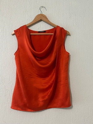 Silk top Apriori like new, size 42, orange