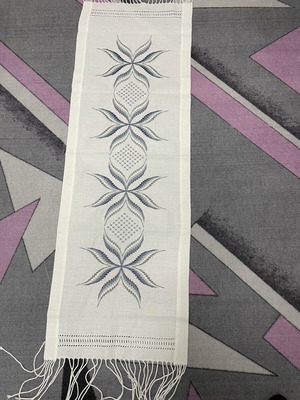Embroidery set of 3 pieces, new