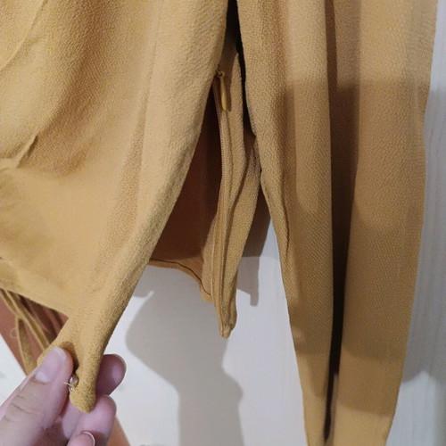 Toi&Moi blouse large yellow like new with side zipper