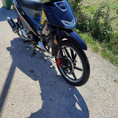 Daytona Sprinter 125cc 2023 like new, black Euro 5 moped