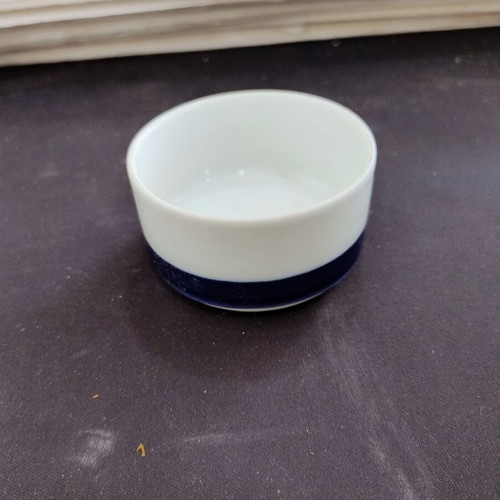 Porcelain small sauce bowl Thomas Germany like new