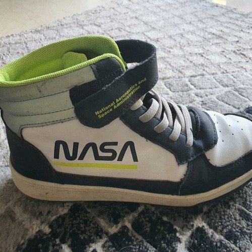 H&M Kids Hi-tops Size 36 Sneakers Used