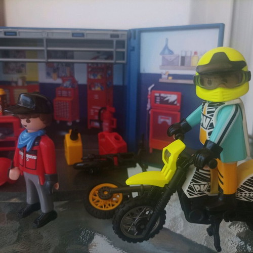 Playmobil Workshop with All Accessories and Figures in Excellent Condition
