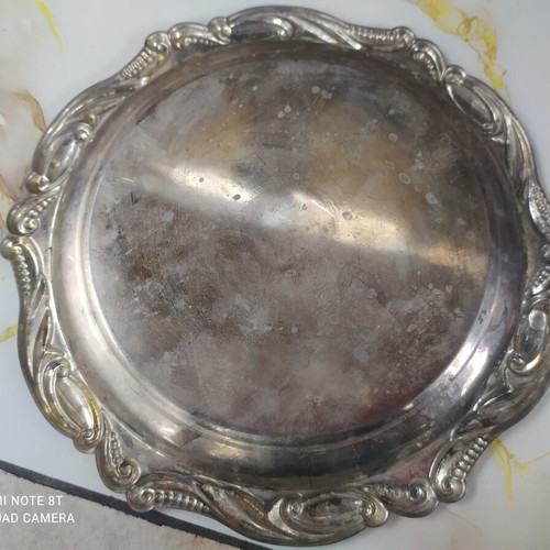 Decorative plates used, set