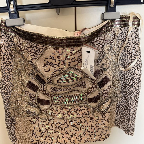 Mini skirt with sequins new, beige, size S