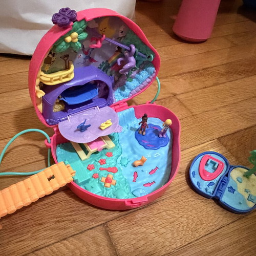 Polly Pocket Sloth Family Compact used, Mattel