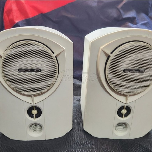 B&W Solid speakers like new, 100 watt monitors