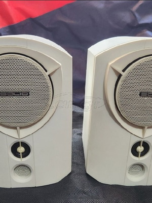 B&W Solid speakers like new, 100 watt monitors
