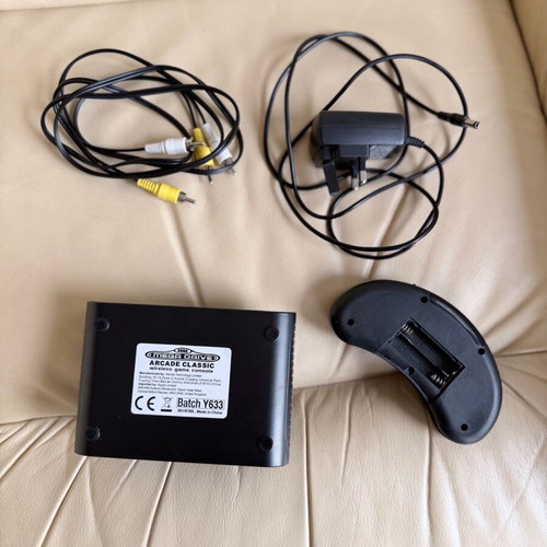 Sega Mega Drive AtGames Wireless Arcade Classic Game console