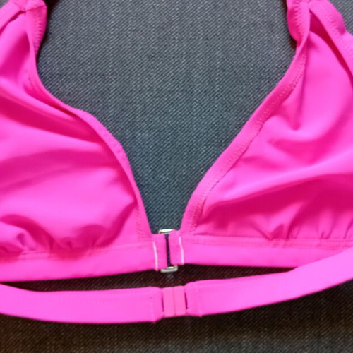 Bluepoint fuchsia brand new women's bikini swimsuit L