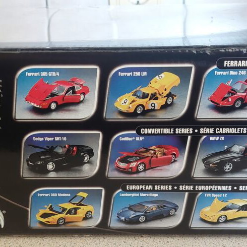 Hot Wheels Ferrari Dino 246 GTS 1:18 Scale Collectible Model Like New