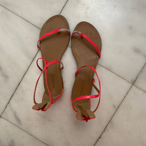 Pink fuchsia flat sandals Migato used, size 38