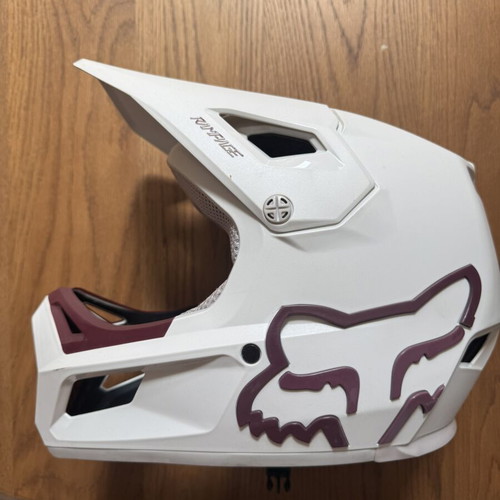 Fox Rampage youth bike helmet with MIPS technology, size 53-54cm