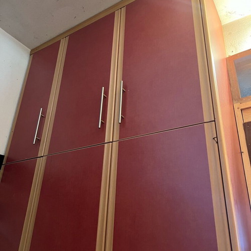 Clothing closet bakelite new, built-in