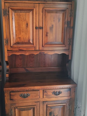 Traditional pine wood buffet cabinet like new