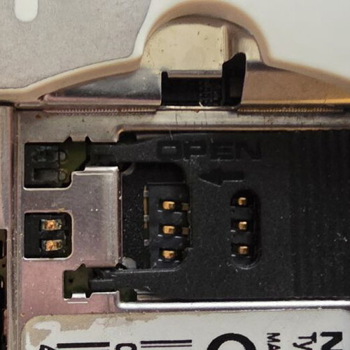 Nokia 3210 μεταχειρισμένο, χρειάζεται επαφές μπαταρίας και αντικατάσταση
