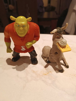 Shrek and Donkey figures used, good condition