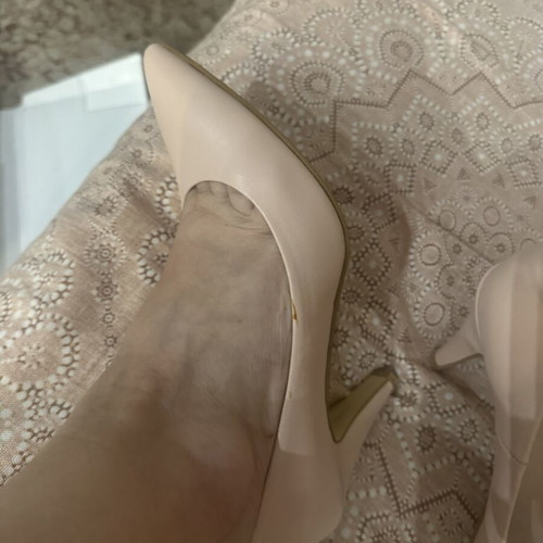 Wall Street beige pumps size 36 like new