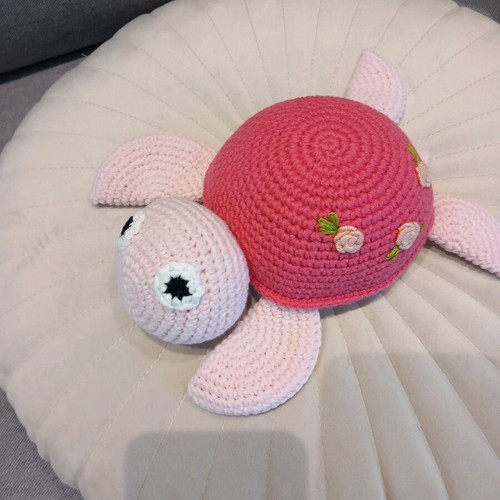 Amigurumi doll handmade crocheted turtle 19 cm new