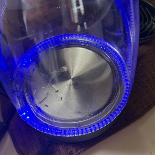 Avec kettle like new