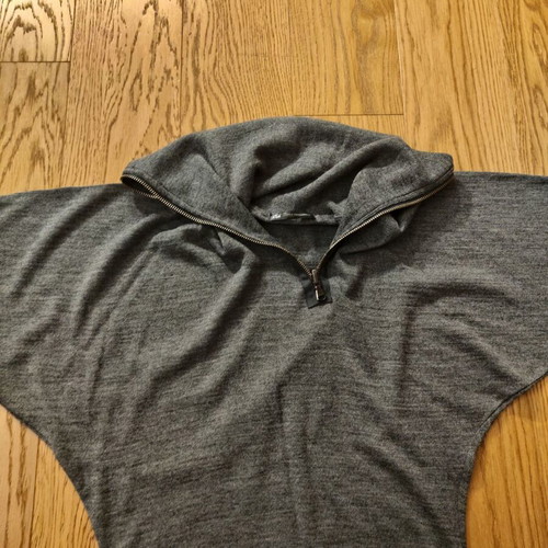 Daniele Alessandrini Grey Wool Pullover Sweater Like New, Batwing Sleeves