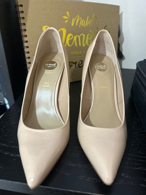 Exe pumps beige color like new, size 40
