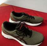 Asics Gel Athletic Shoes size 41.5 new without tags, never used