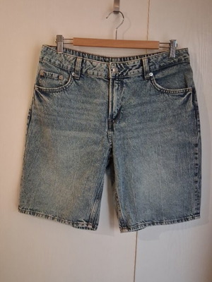 H&M Divided Denim Shorts No 38 like new, light blue wash