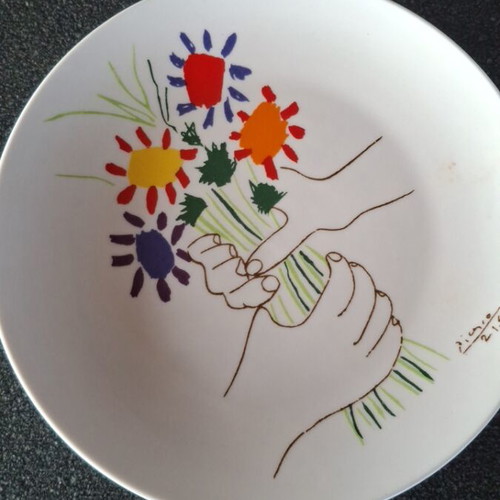 Decorative plate like new, 20 cm diameter