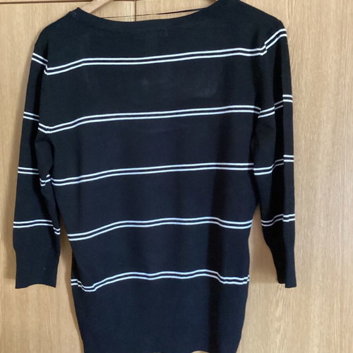H&M black blouse with white stripes like new, 3/4 sleeves, size XXXL