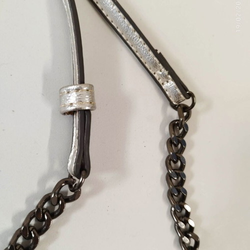 Silver metallic structured shoulder bag with chain and leather detail new