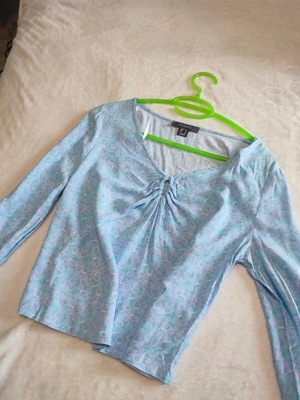 Primark Long-Sleeve Blouse like new, blue, size M