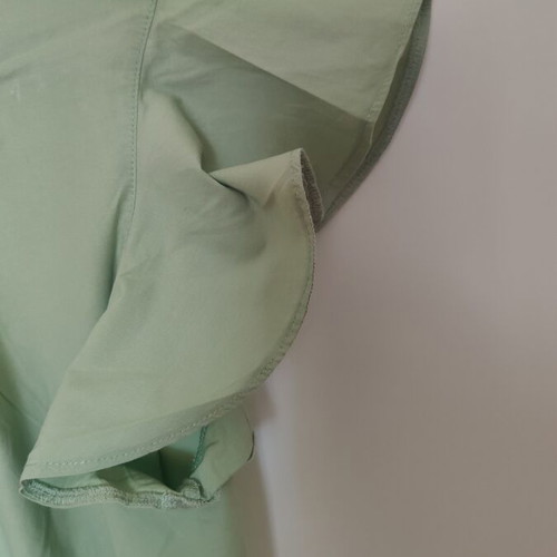 Regalinas one size top like new, green