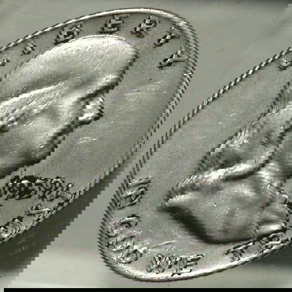 SILVER ½ Dollar 1959 "Franklin Half Dollar"..*11