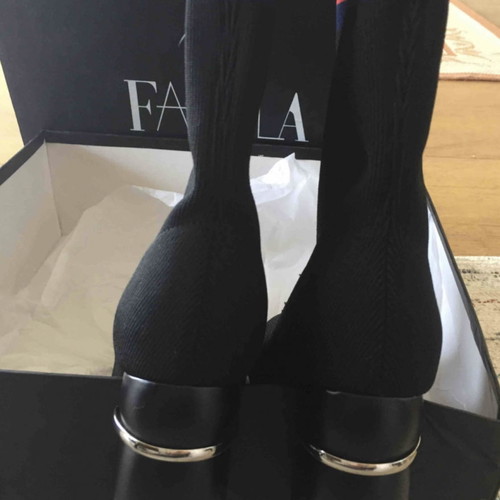 Favela ankle boots new black size 37
