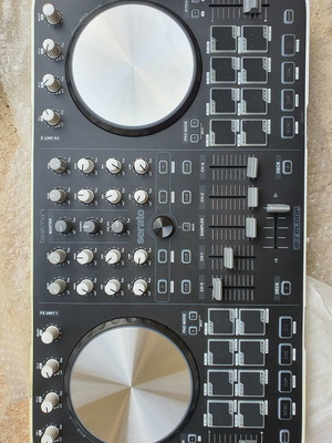 RELOOP Beatmix 4 Dj Midi Controller