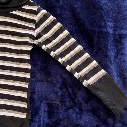 Women's blouse used, black and white