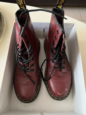 dr martens Αυθεντικά αρβυλάκια Μπορντό