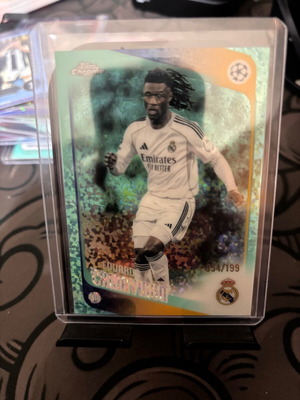 Κάρτα Eduardo Camavinga Αριθμημένη Topps Chrome UEFA Champions League