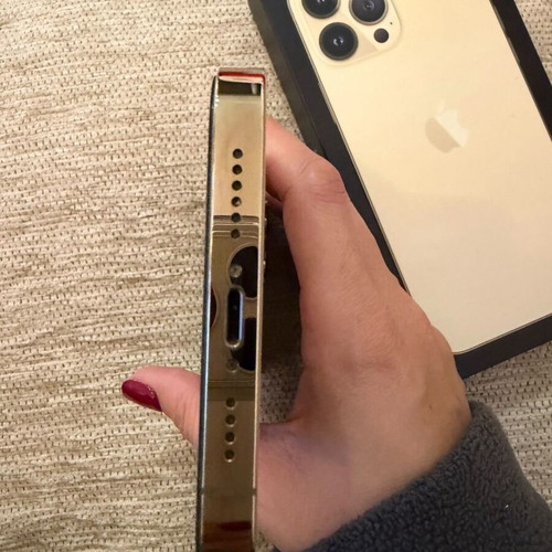 iPhone 13 Pro Max 128GB like new, gold